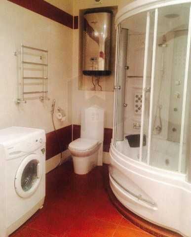 Дава се под наем Тристаен апартамент в Пловдив, Кършияка - 88 кв.м за 464.1 € - Снимка #2