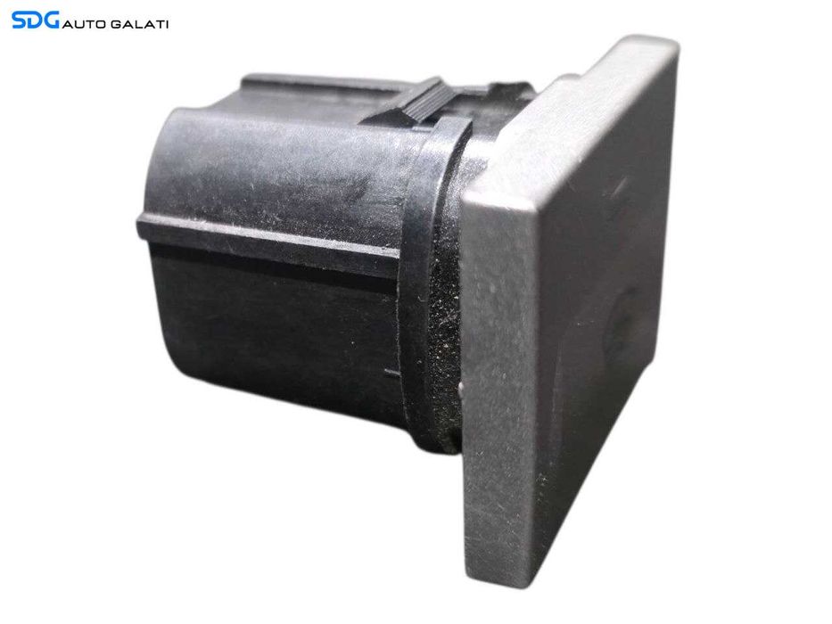 Buton Dezaburire Degivrare Incalzire Geam Sticla Parbriz Ford Kuga 2008 - 2013 Cod 8V4T-18K574-AB [N4342]