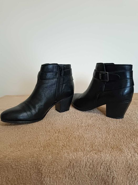 Botine piele , stare excelenta