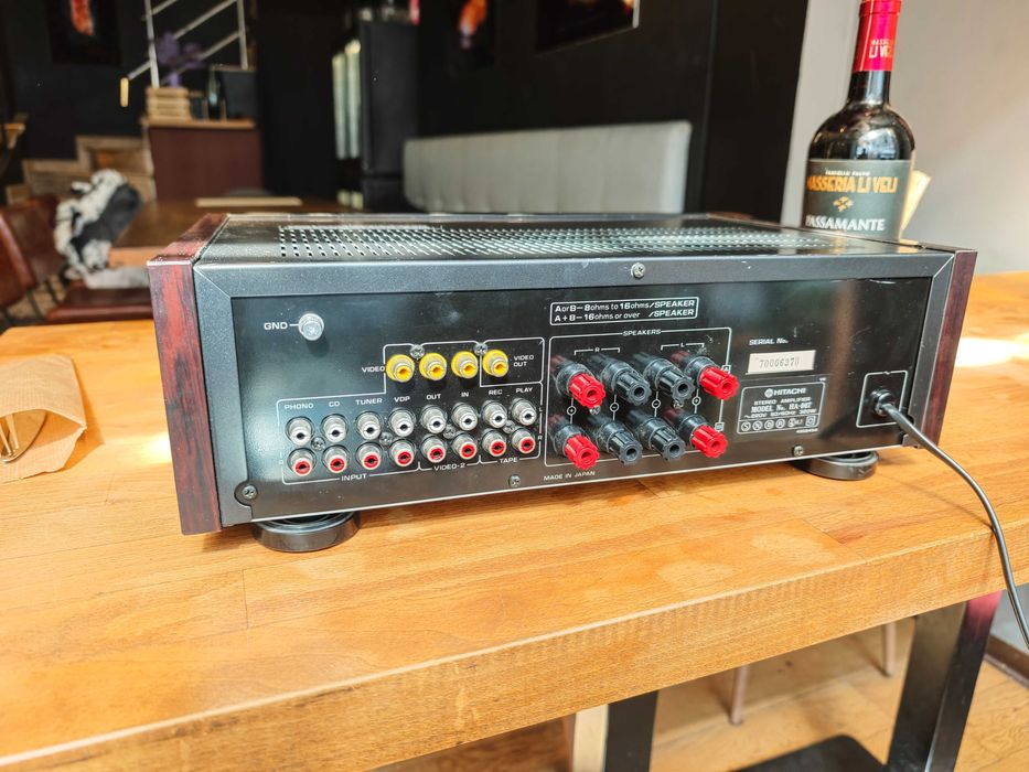 Hitachi HA -007 с легендарните MOS FET транзистори