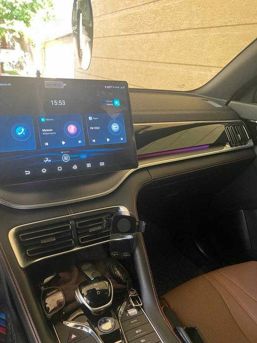 Продается BYD Song Plus DM-i  AWD 2023 в отличном состоянии
