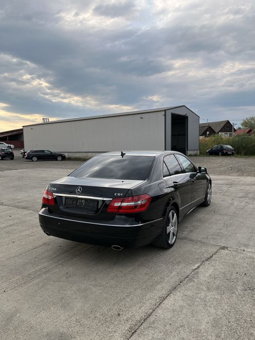 MERCEDES-BENZ E-Class 2010 — imagine 3