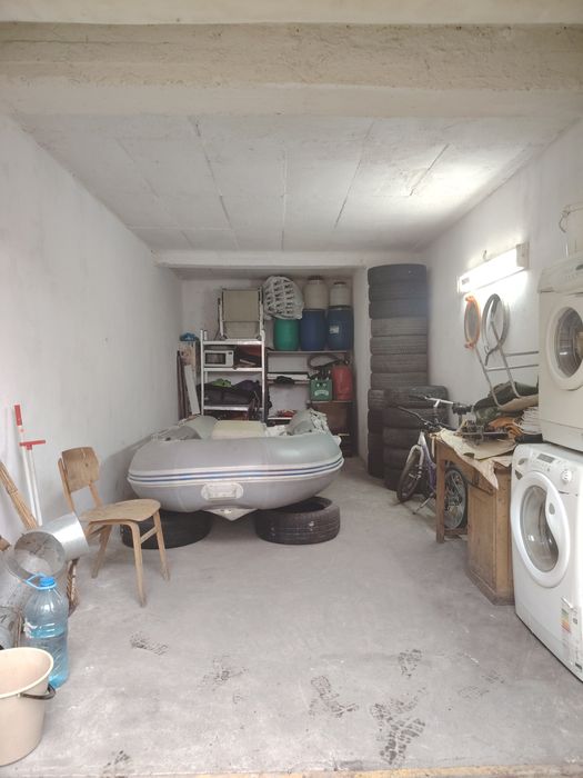 Гараж 21.38кв.м гр. Добрич