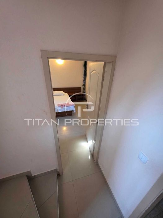 Двуетажна къща в Цигов чарк