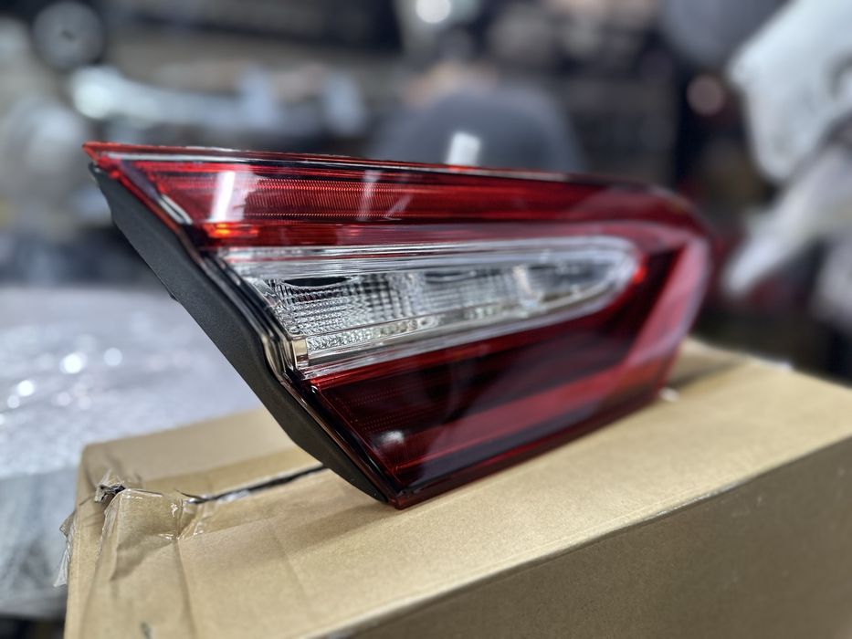 Камри 70 задний фонарь