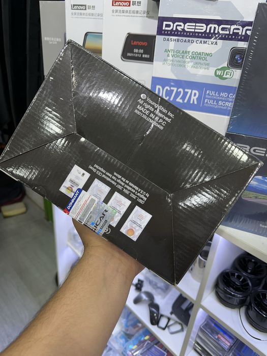 906 Dominant megicar pult qora ekran