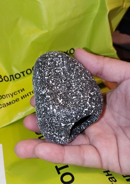 Трубка, грот, укрытие для рыб, для нереста