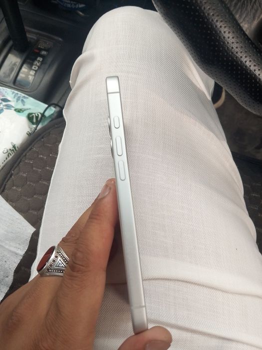 Iphone  17.              ,