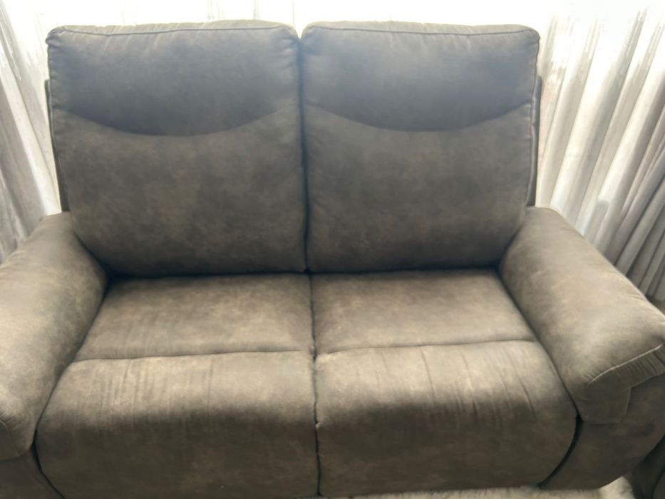 Два дивана с 3 и 2 места