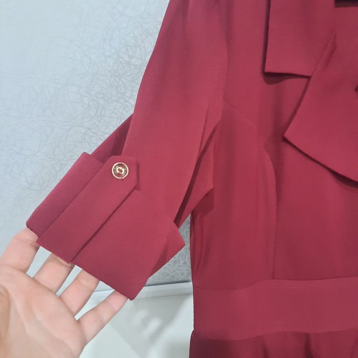 Нарядное женское платье