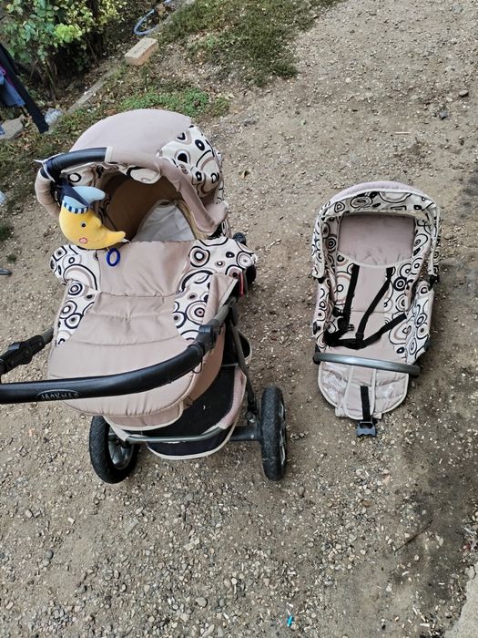 Cărucior pentru copii