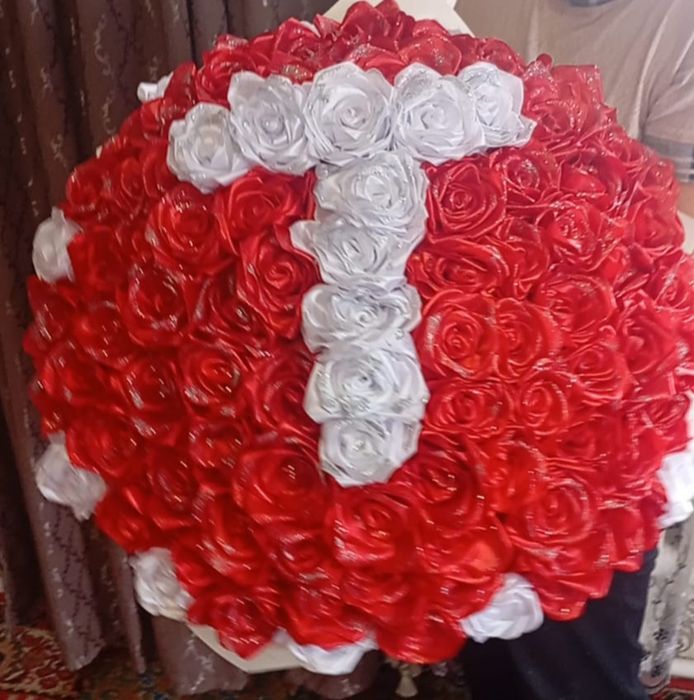 Цветы из атласной ленты