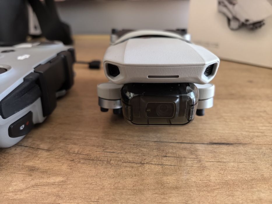 Продавам Dji mini 2