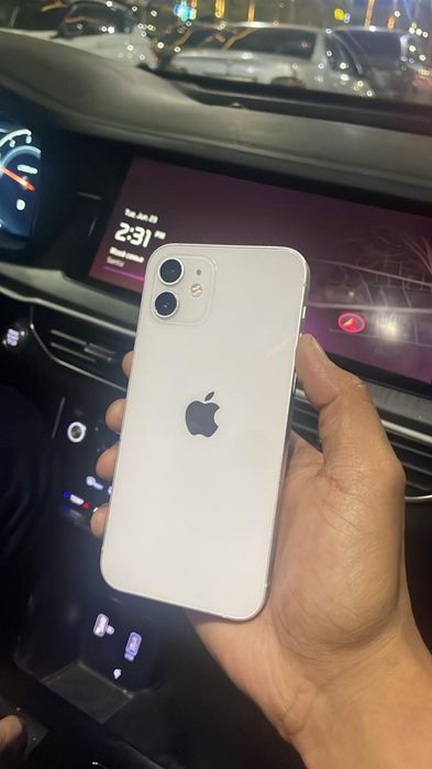Продам IPhone 12 128 гб