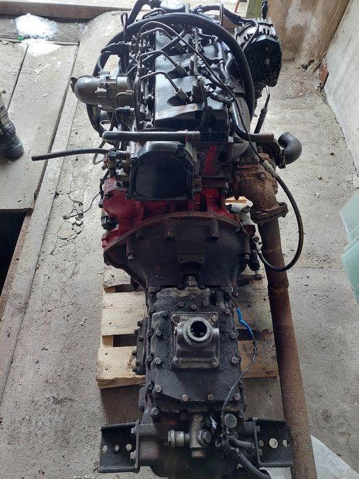 Cummins 2.8 + Мкпп Nissan Atlas
