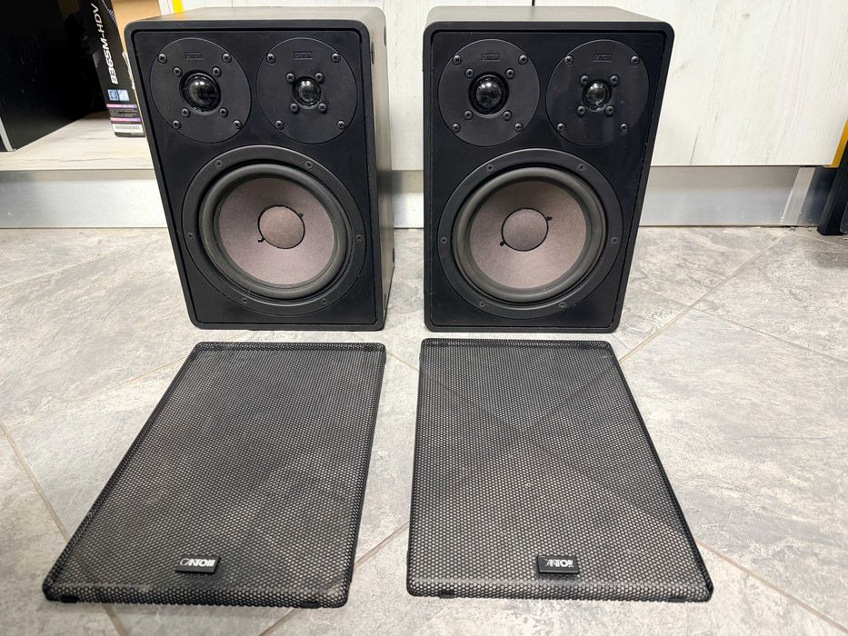 Трилентови тонколони Canton Fonum 50