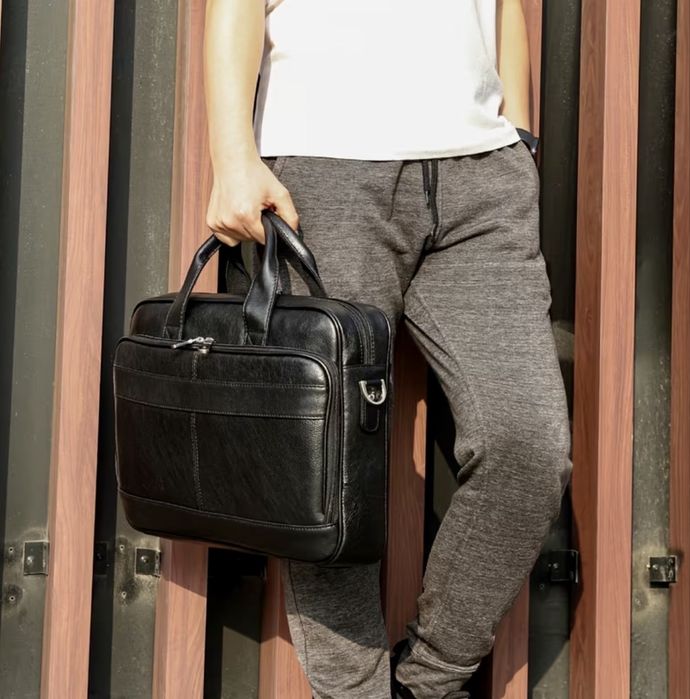 Мъжка функционална офис чанта за лаптоп 16”и бизнес пътувания/В черно!