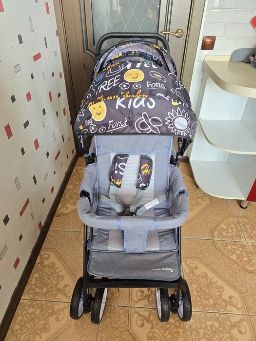 Продаётся новая коляска для двух детей