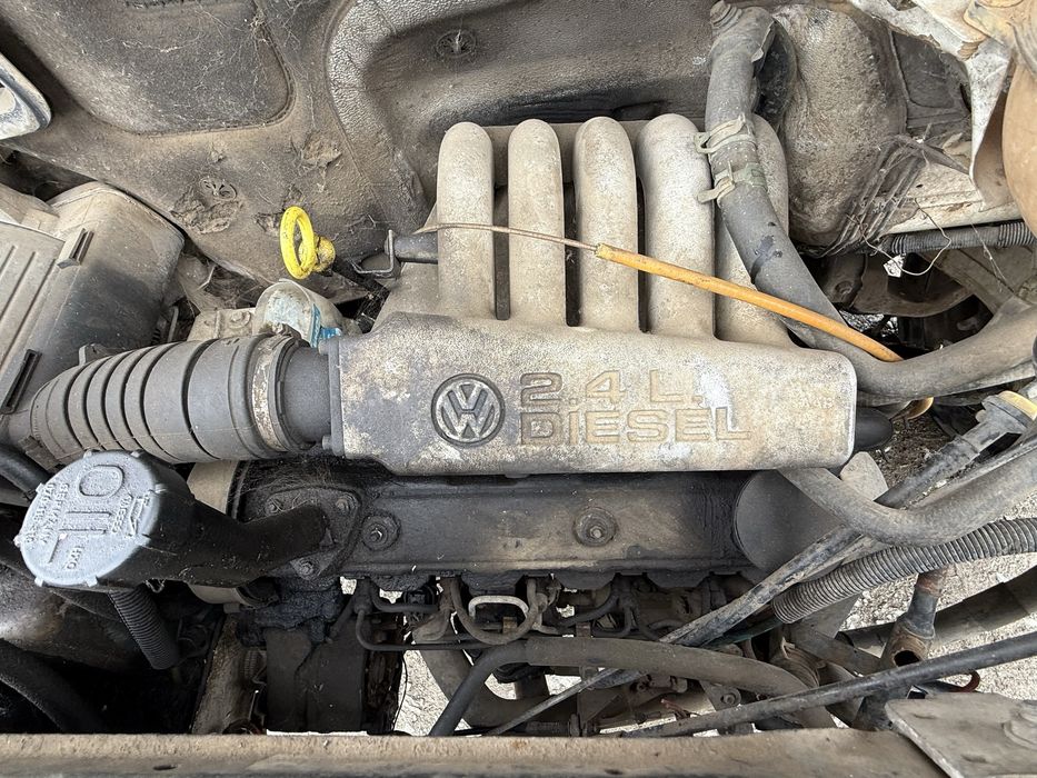 Мотор за  vw TRANSPORTER 2.4 D