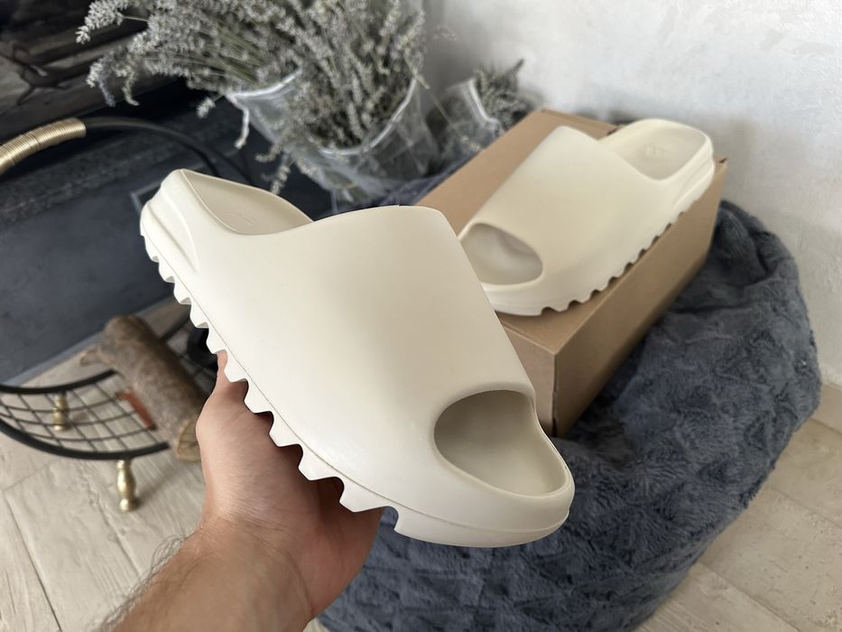 Adidas Yeezy Slide Bone