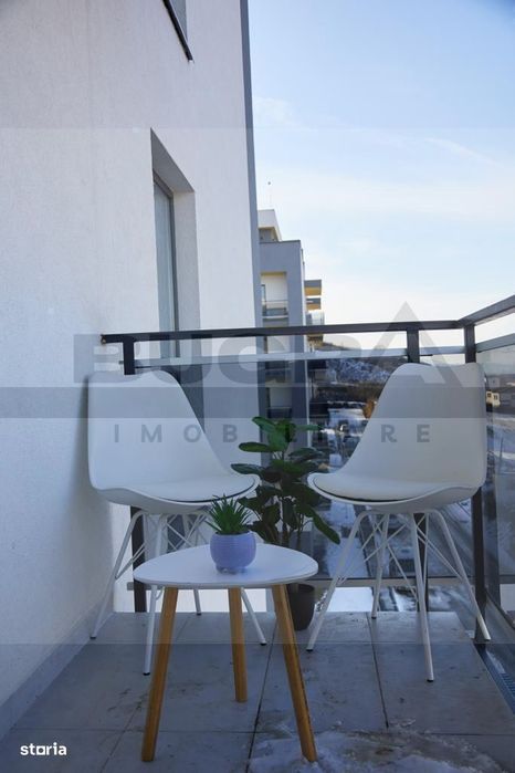 Apartament 2 camere, balcon, parcare, zona Teilor