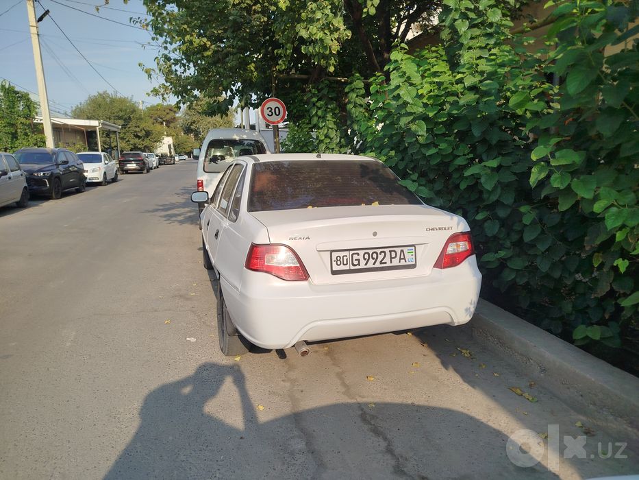 Нексия 2  гибрид сотилади
