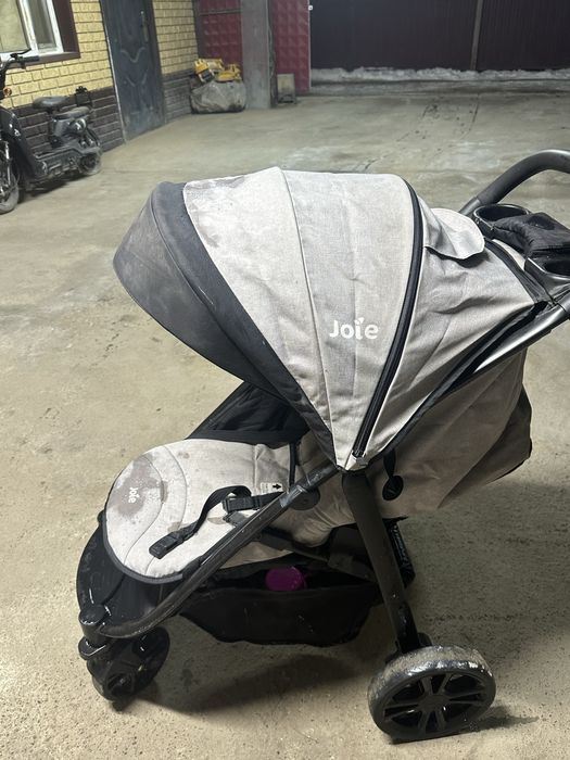 Продам каляску бу