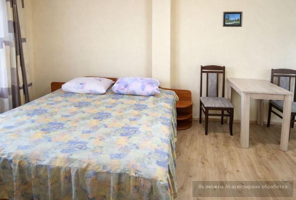 Дава се под наем Едностаен апартамент в к.к. Св.Св. Константин и Елена - 17 кв.м за 309.06 € - Снимка #4