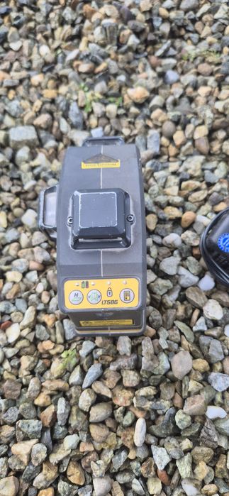 Nivela laser cu linii Spectra LT58G 360°