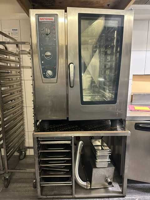 Конвектомат Rational 10 бр. тави