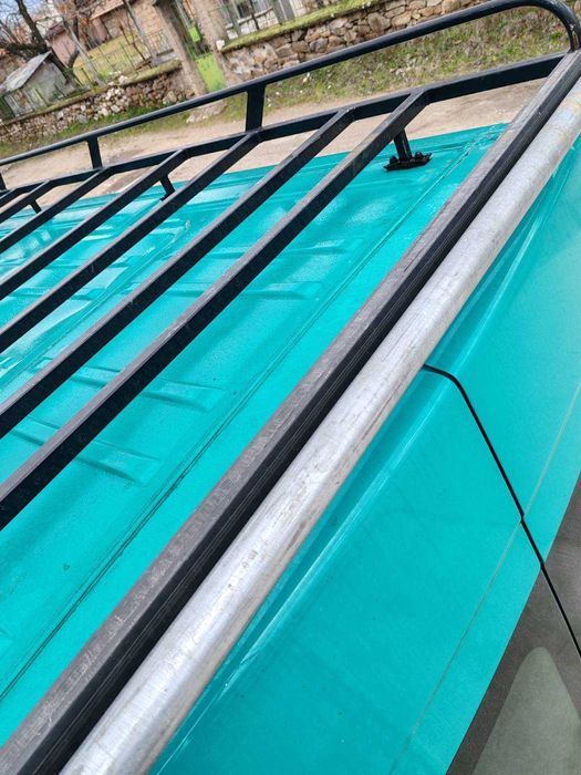 Багажник със стълба за бус