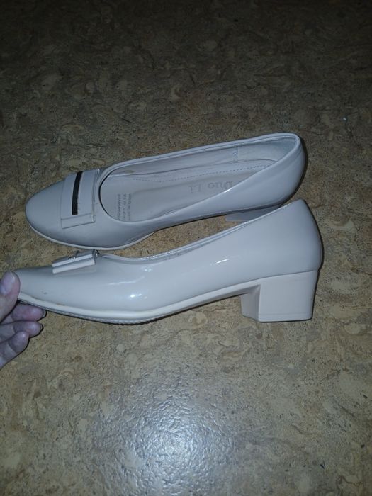 Продам туфли размер 38