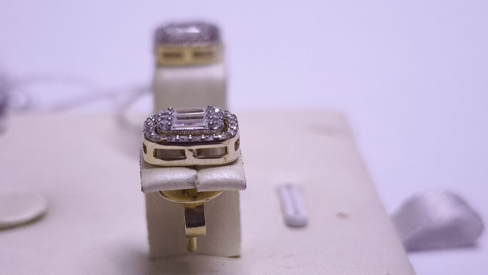 Серьги гвоздики золотые