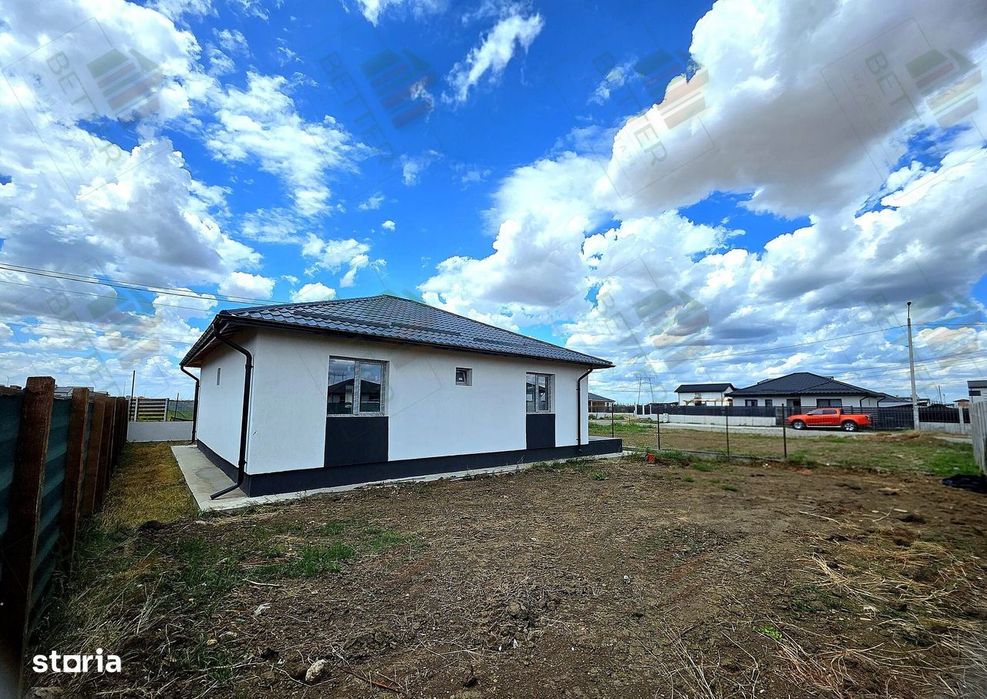 Casa Parter Individuala + Pod Comuna Berceni - 3 camere - 2 Bai