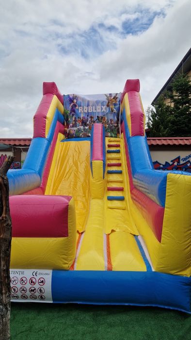 Tobogan gonflabil de inchiriat