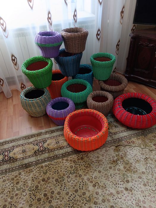 Продам плетенные горшки под цветы