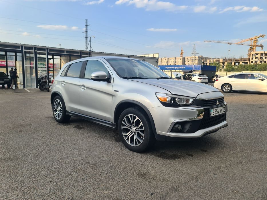 Митсубишы Аутландер көлігі сатылады