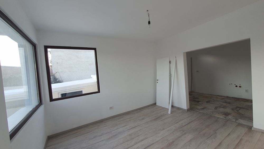 Продава се Къща в Казанлък - 155 кв.м за 938 €/кв.м - Снимка #16