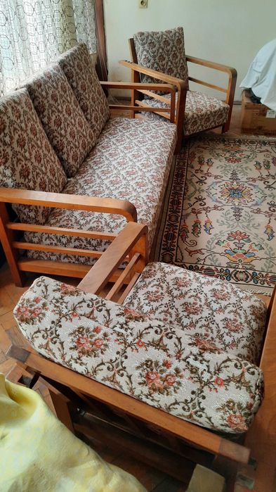 Канапе и два фотьойла комплект или поотделно