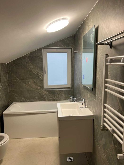 Apartament 3 camere