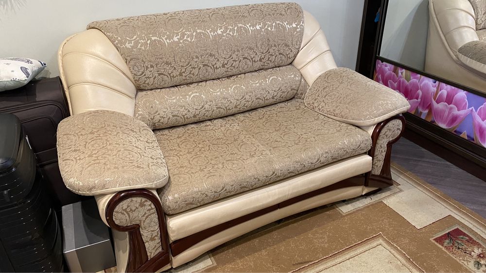 Диван комплект