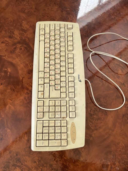 Синтезатор MK-935