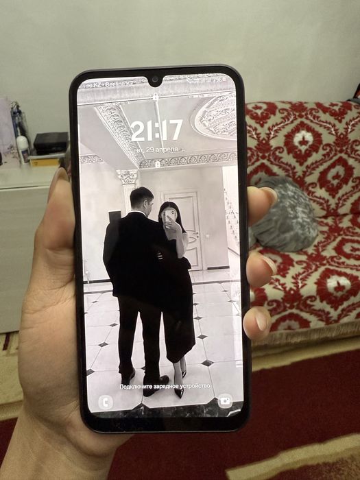 Самсунг а 24 ааааа