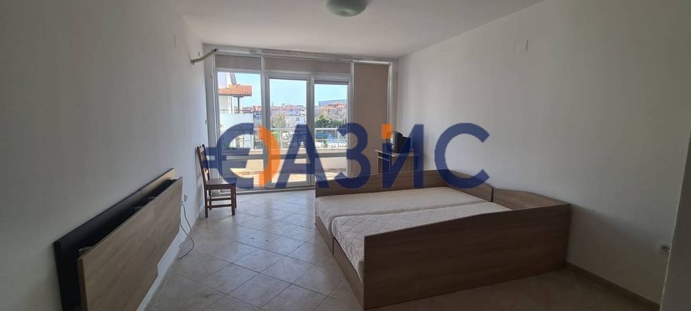 Продава се Едностаен апартамент в Созопол - 48 кв.м за 700 €/кв.м - Снимка #3