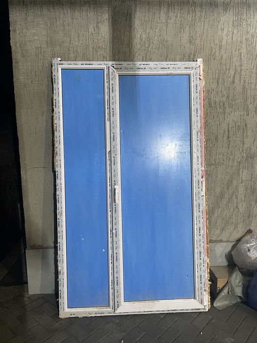 Дверь пластиковая