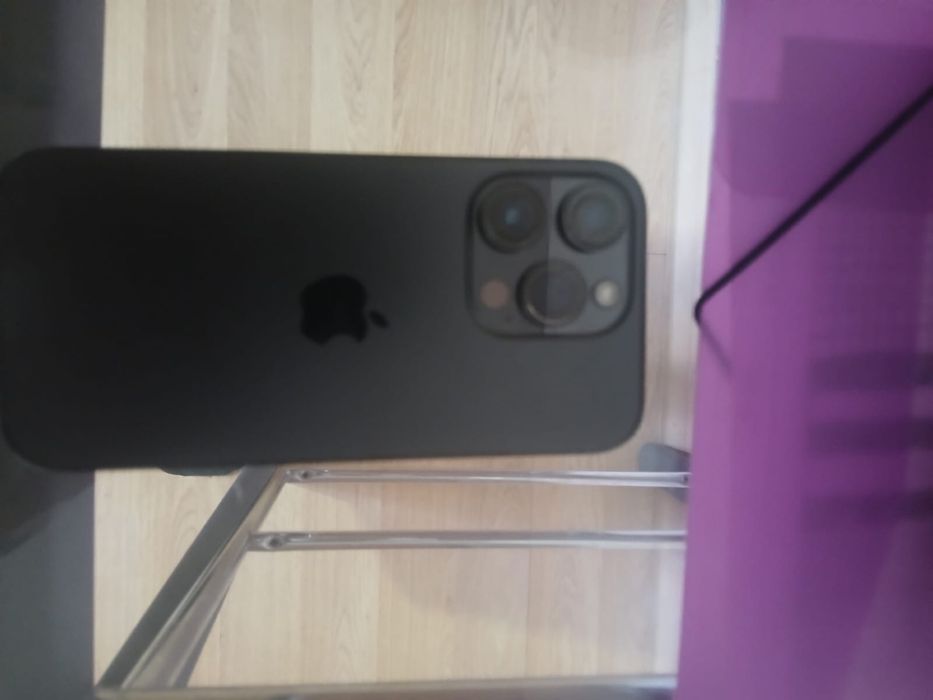 Vand iphone 14 pro nou