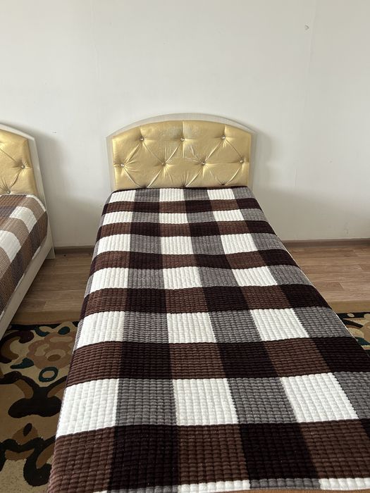 продаются кровати