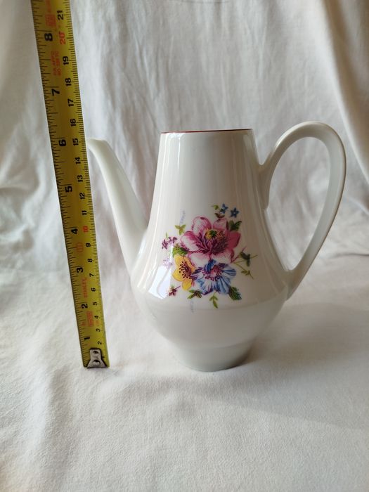 Порцеланови фигури