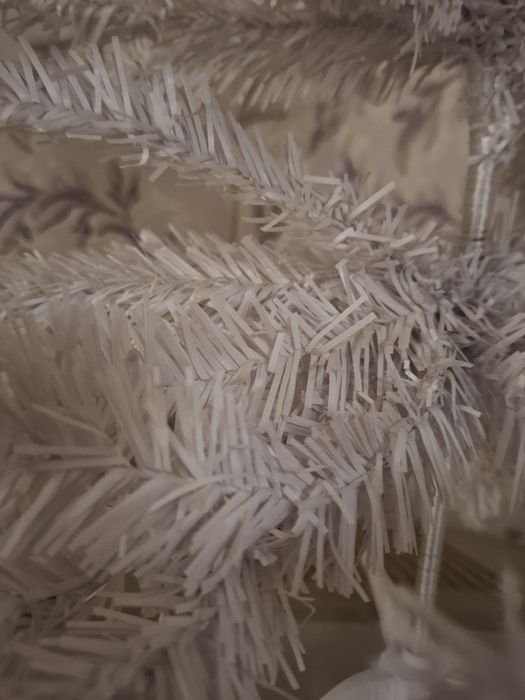 Продам новогоднюю ёлочку