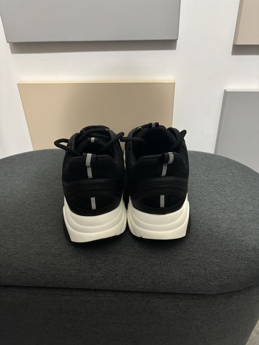 Adidași Dior B22 Black/White – Mărimea 43 (Model Luxury)